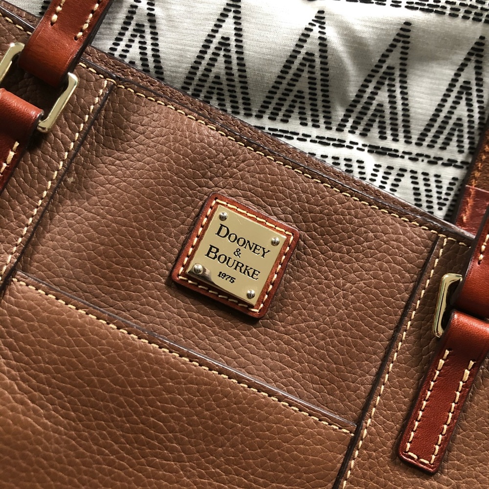 Dooney and Bourke bag